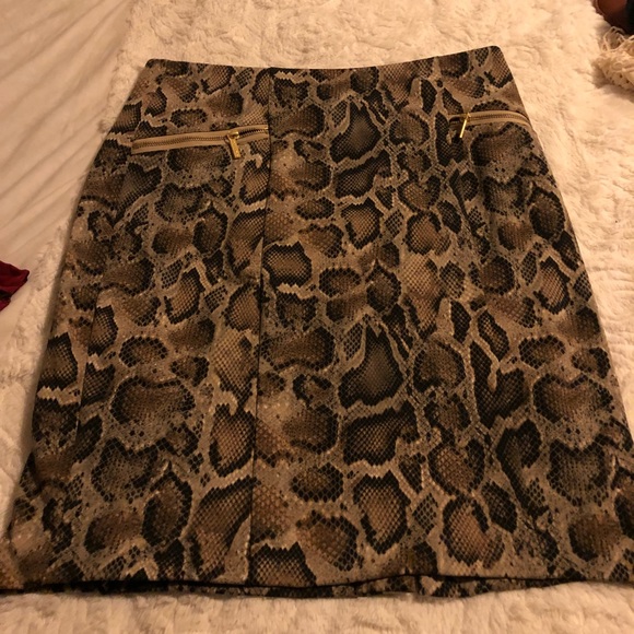 Michael Kors animal print skirt - Picture 1 of 2